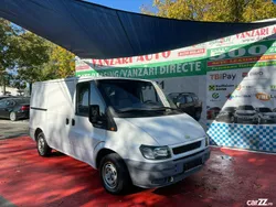 Alb Utilizat 2004 Ford Transit Monovolum | 3.499 EUR