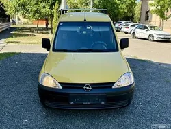 Utilizat 2009 Opel Combo Monovolum | 1.350 EUR
