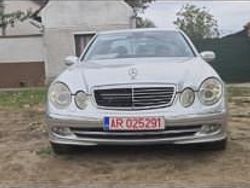 Gri Utilizat 2004 Mercedes E270 Berlinǎ | 1.800 EUR