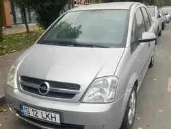 Utilizat 2005 Opel Meriva Monovolum | 1.400 EUR