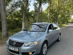 Utilizat 2006 VW Passat Berlinǎ | 2.600 EUR (Preț OK)
