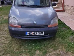 Utilizat 2002 Renault Kangoo Monovolum | 7.000 EUR