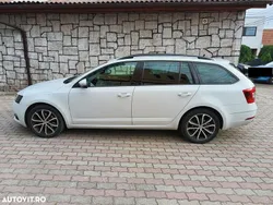 Culoarealb Utilizat 2019 Skoda Octavia Style Break | 12.500 EUR (Preț bun)