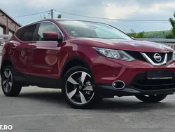 Rosu Utilizat 2014 Nissan Qashqai N-Connecta SUV | 11.999 EUR (Puțin scump)