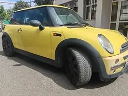 Galben Utilizat 2003 Mini One D Hatchback | 1.750 EUR