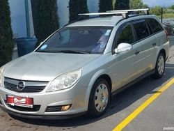 Gri Utilizat 2006 Opel Vectra Break | 1.900 EUR (Preț OK)