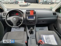 Alb Utilizat 2008 VW Golf VI Break | 3.699 EUR (Puțin scump)