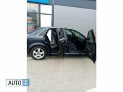 Albastru marin Utilizat 2005 Audi A4 Berlinǎ | 2.850 EUR (Preț OK)