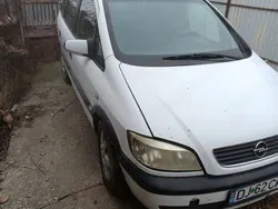 Utilizat 2002 Opel Zafira Monovolum | 1.000 EUR (Preț OK)
