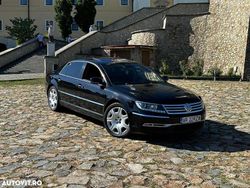 Culoarenegru Utilizat 2011 VW Phaeton Berlinǎ | 9.990 EUR (Scump)