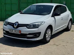 Culoarealb Utilizat 2014 Renault Mégane III Bose Edition | 4.990 EUR (Preț bun)