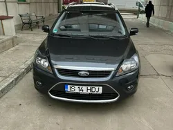 Albastru Utilizat 2010 Ford Focus Titanium Break | 4.299 EUR (Puțin scump)