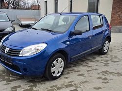 Albastru Utilizat 2009 Dacia Sandero Ambiance Hatchback | 2.390 EUR (Preț OK)