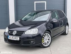 Culoarenegru Utilizat 2006 VW Golf V GT Hatchback | 3.999 EUR (Preț OK)