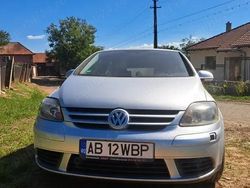 Utilizat 2005 VW Golf V Berlinǎ | 2.700 EUR