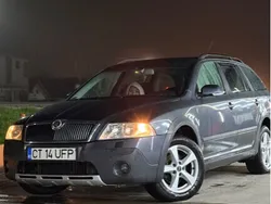 Gri Utilizat 2008 Skoda Octavia Berlinǎ | 3.200 EUR (Preț bun)