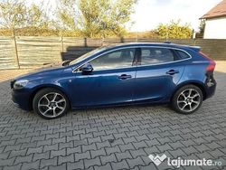 Albastru Utilizat 2015 Volvo V40 Ocean Race Break | 7.950 EUR (Preț OK)
