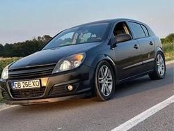 Utilizat 2006 Opel Astra Berlinǎ | 2.000 EUR