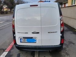 Alb Utilizat 2014 Renault Kangoo Monovolum | 3.190 EUR (Preț OK)