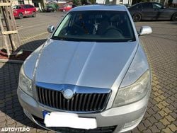 Culoareargint Utilizat 2010 Skoda Octavia Ambiente Berlinǎ | 3.499 EUR (Preț bun)