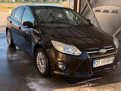 Culoarenegru Utilizat 2011 Ford Focus Ambiente Hatchback | 4.300 EUR (Preț OK)