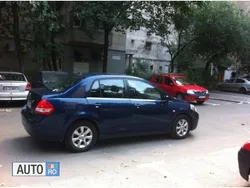 Albastru Utilizat 2009 Nissan Tiida Berlinǎ | 4.000 EUR