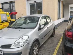 Utilizat 2008 Renault Clio II Hatchback | 1.200 EUR (Super Preț)