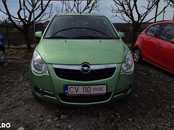 Culoareverde Utilizat 2009 Opel Agila Edition Hatchback | 2.950 EUR