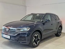 Albastru inchis metalic Utilizat 2024 VW Touareg SUV | 50.500 EUR