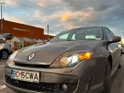 Utilizat 2010 Renault Laguna III Hatchback | 2.950 EUR (Preț OK)