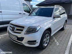 Culoarealb Utilizat 2014 Mercedes GLK250 SUV | 15.500 EUR (Puțin scump)