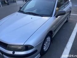Utilizat 1994 Mitsubishi Carisma Berlinǎ | 3.500 EUR