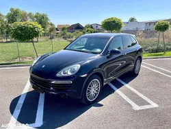 Culoarenegru Utilizat 2012 Porsche Cayenne SUV | 19.500 EUR