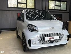 Culoarealb Utilizat 2022 Smart ForTwo Electric Drive Coupe | 12.000 EUR (Puțin scump)