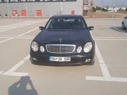 Utilizat 2003 Mercedes E240 Berlinǎ | 5.000 EUR