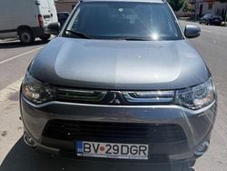 Culoaregri Utilizat 2013 Mitsubishi Outlander Plus SUV | 7.900 EUR (Puțin scump)