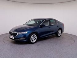 Albastru mediu metalic Utilizat 2022 Skoda Octavia Style | 24.800 EUR