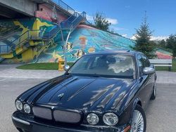 Culoarenegru Utilizat 2006 Jaguar XJ Berlinǎ | 6.900 EUR