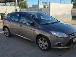 Utilizat 2012 Ford Focus Hatchback | 5.200 EUR (Puțin scump)