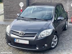 Culoaregri Utilizat 2011 Toyota Auris Hatchback | 3.999 EUR (Preț bun)