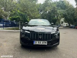 Culoarenegru Utilizat 2017 Maserati Levante SUV | 33.000 EUR