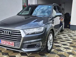 Gri Utilizat 2017 Audi Q7 SUV | 29.600 EUR (Preț bun)
