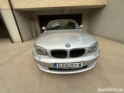Gri Utilizat 2008 BMW 120 Hatchback | 8.900 EUR