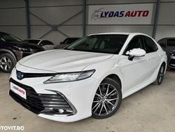 Culoarealb Utilizat 2023 Toyota Camry Berlinǎ | 30.976 EUR (Preț OK)