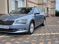 Culoaregri Utilizat 2018 Skoda Superb Ambition Berlinǎ | 16.400 EUR (Preț OK)