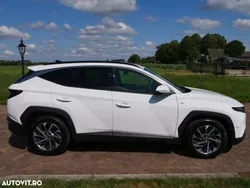 Alb Utilizat 2020 Hyundai Tucson SUV | 16.200 EUR (Preț bun)