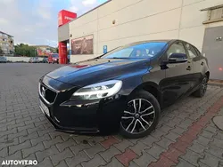 Negru Utilizat 2016 Volvo V40 Momentum Break | 8.690 EUR (Preț OK)