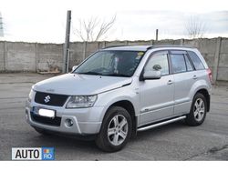 Gri Utilizat 2006 Suzuki Grand Vitara SUV | 2.600 EUR