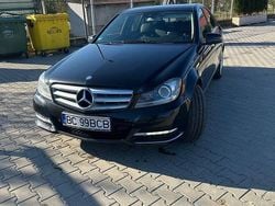 Culoarenegru Utilizat 2013 Mercedes C300 Break | 9.600 EUR