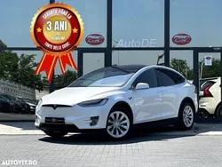 Alb Utilizat 2019 Tesla Model X SUV | 37.990 EUR